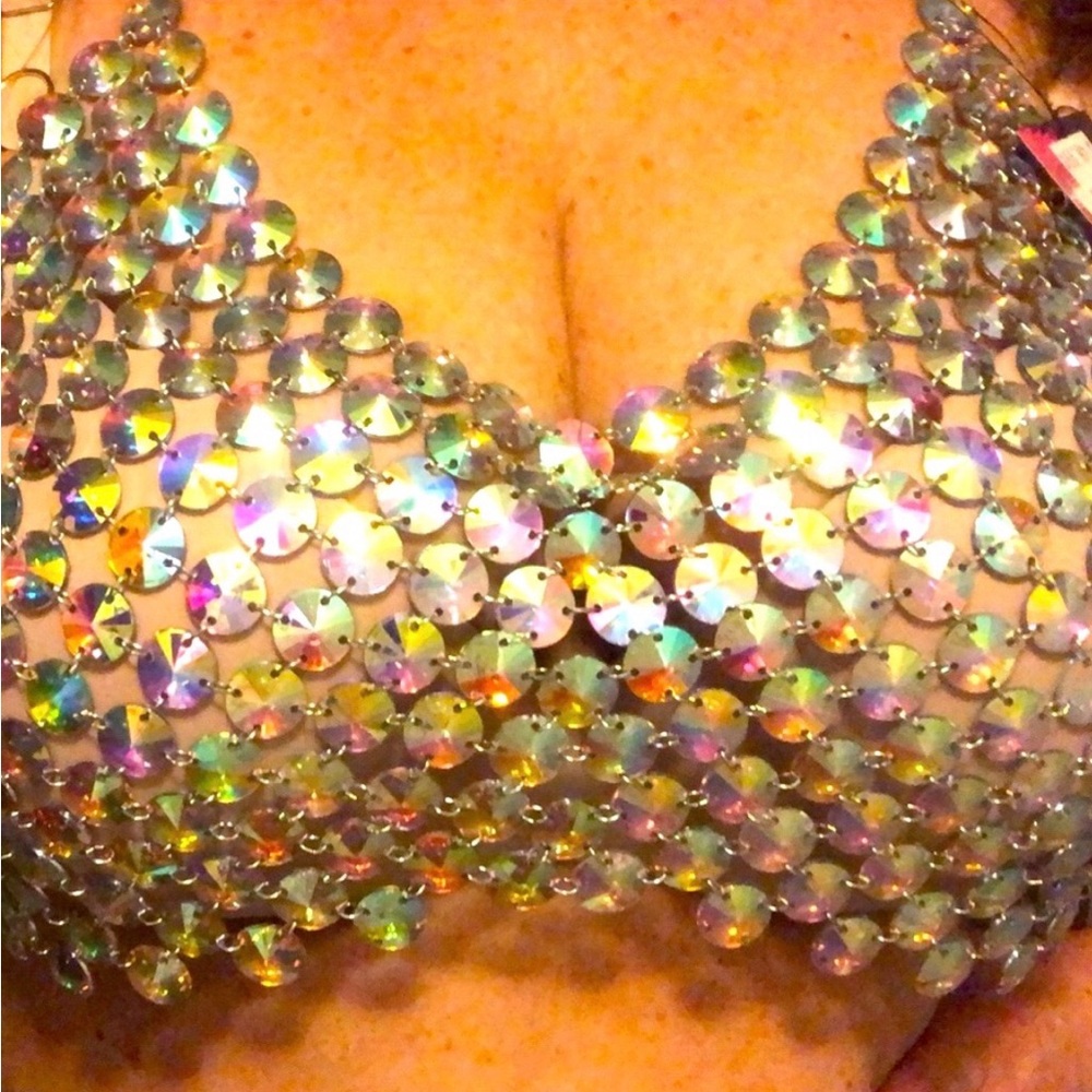 ✨✨💖Gorgeous Crystal Top💖